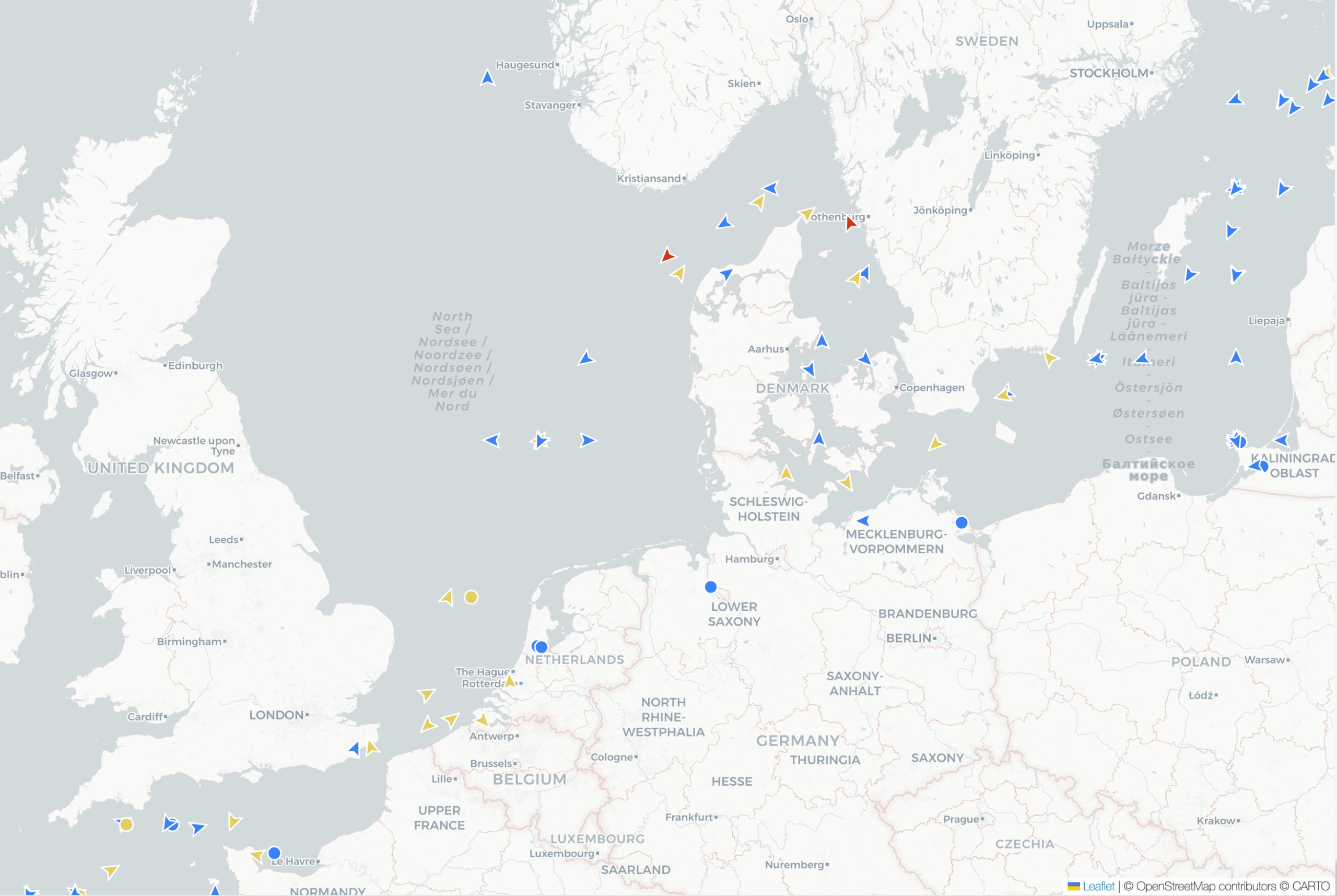Map showing tracked Russian shadow fleet tankers across the North Sea and Baltic Sea, centered on the Danish Straits and Baltic entrance.