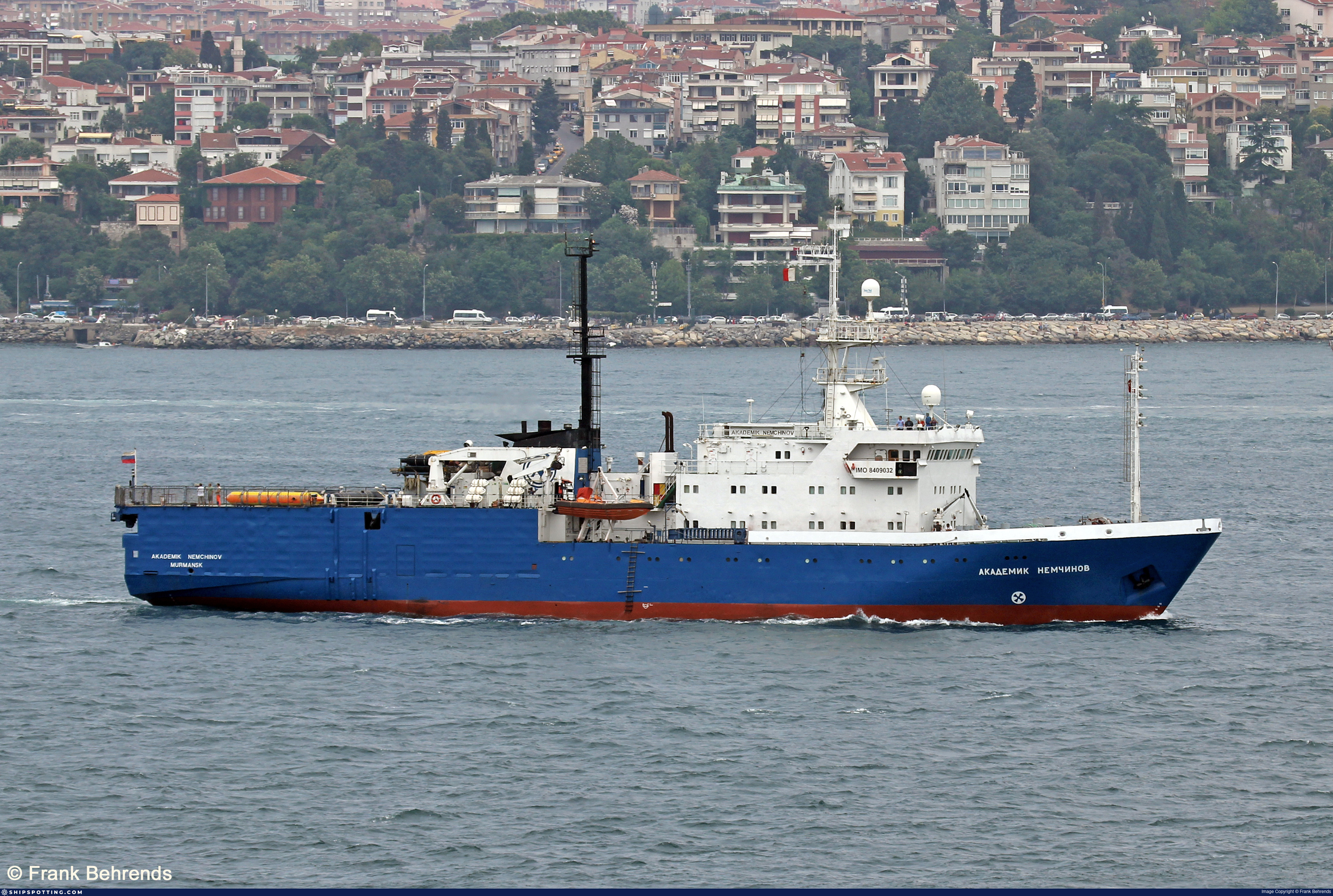 AKADEMIK NEMCHINOV